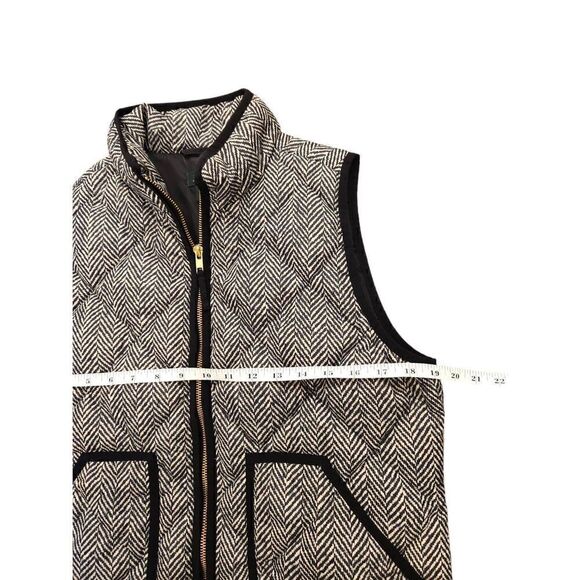 J.Crew Down Filled Vest herringbone black white pattern womens Small Quilted - Picture 3 of 9